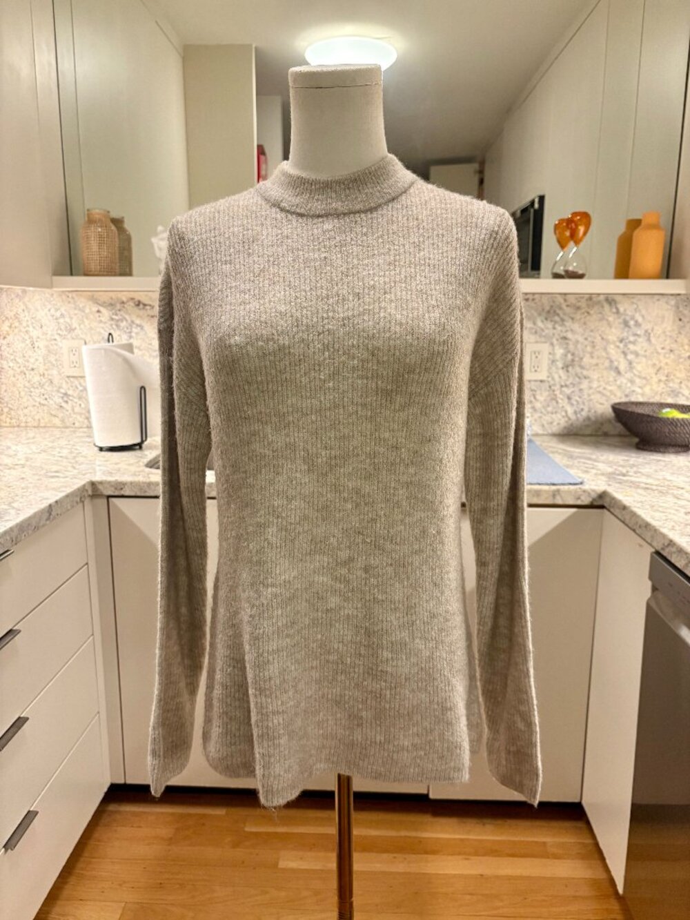 ONLY Cozy Beige Ribbed Mock Neck Knit Pullover Sweater - Women’s Size XS
